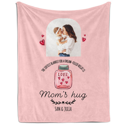 Mom's Hug - Personalized Mother's Day, Birthday, Valentine's Day or Christmas gift For Mom - Custom Blanket - MyMindfulGifts