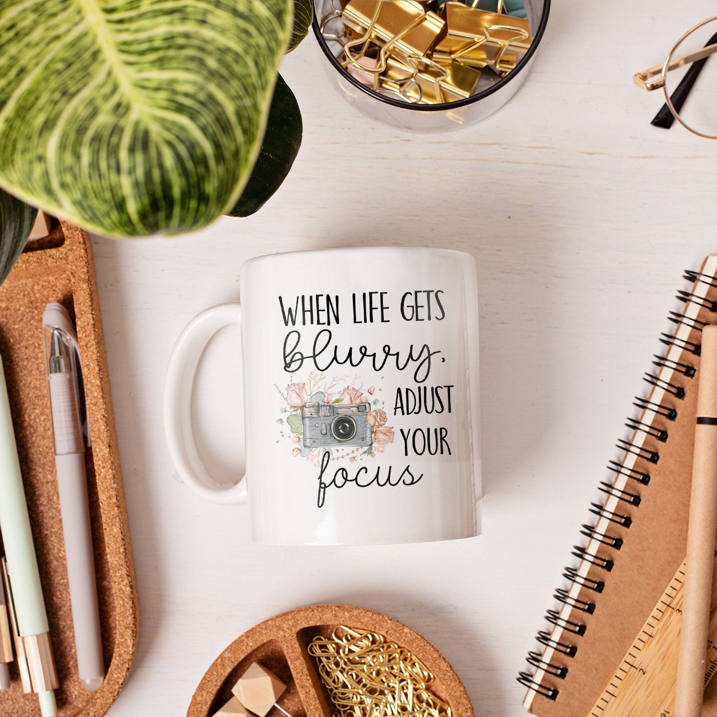 When Life Gets Blurry Adjust Your Focus - Personalized  gift For Photographer - Custom Mug - MyMindfulGifts