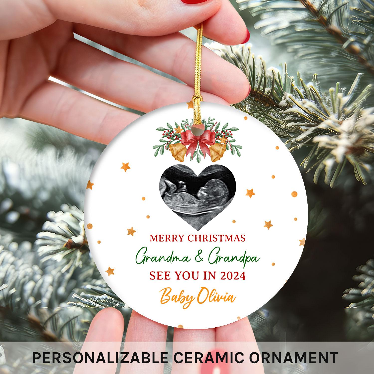 Merry Christmas Grandma & Grandpa - Personalized First Christmas gift for Grandparents - Custom Circle Ceramic Ornament - MyMindfulGifts